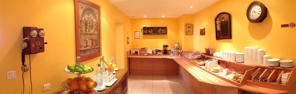 Hotel Berlioz Euroairport Basel - Mulhouse - Freiburg Сен-Луї Екстер'єр фото